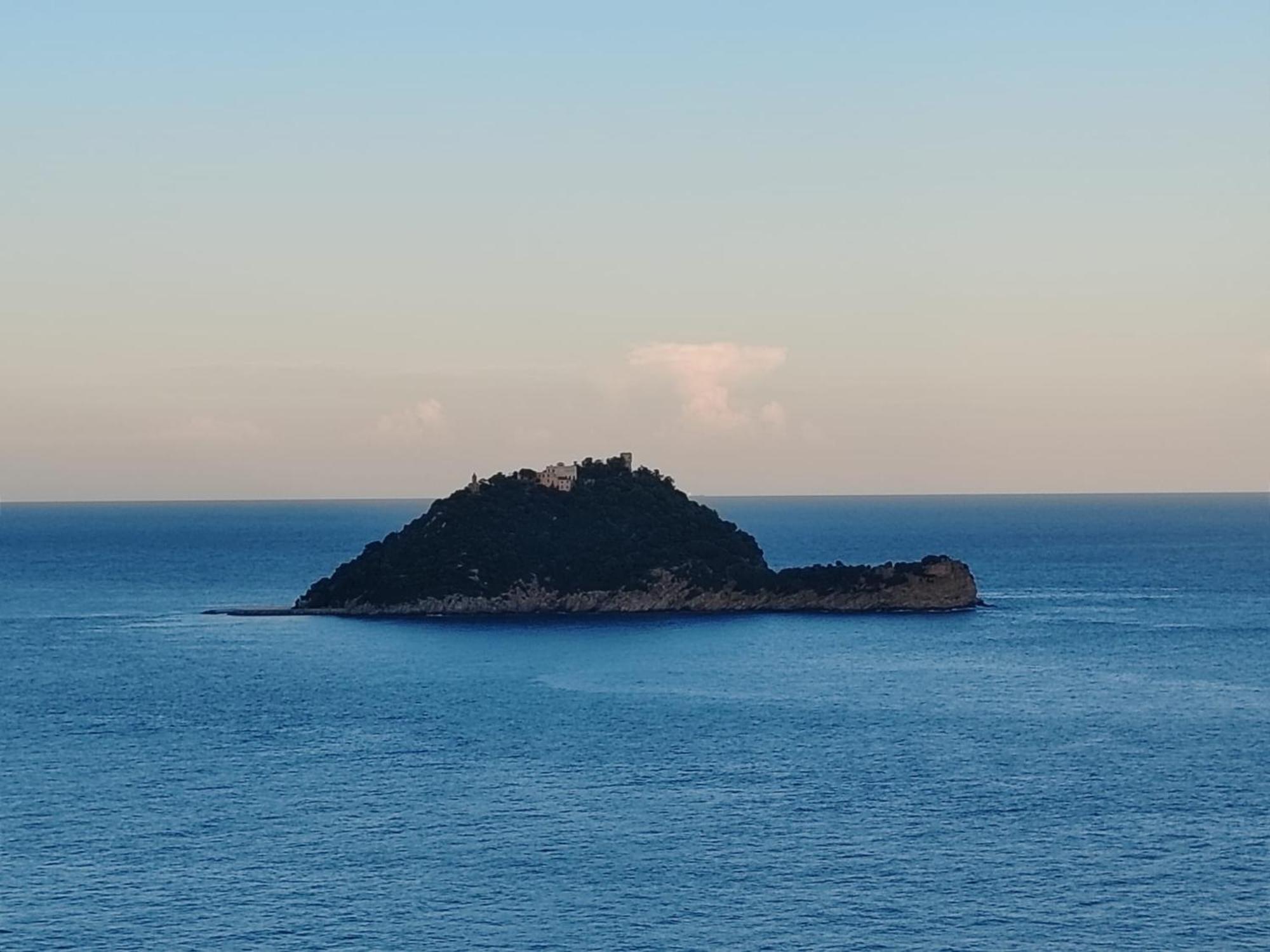 Appartamento Vista Mare Albenga Exterior foto