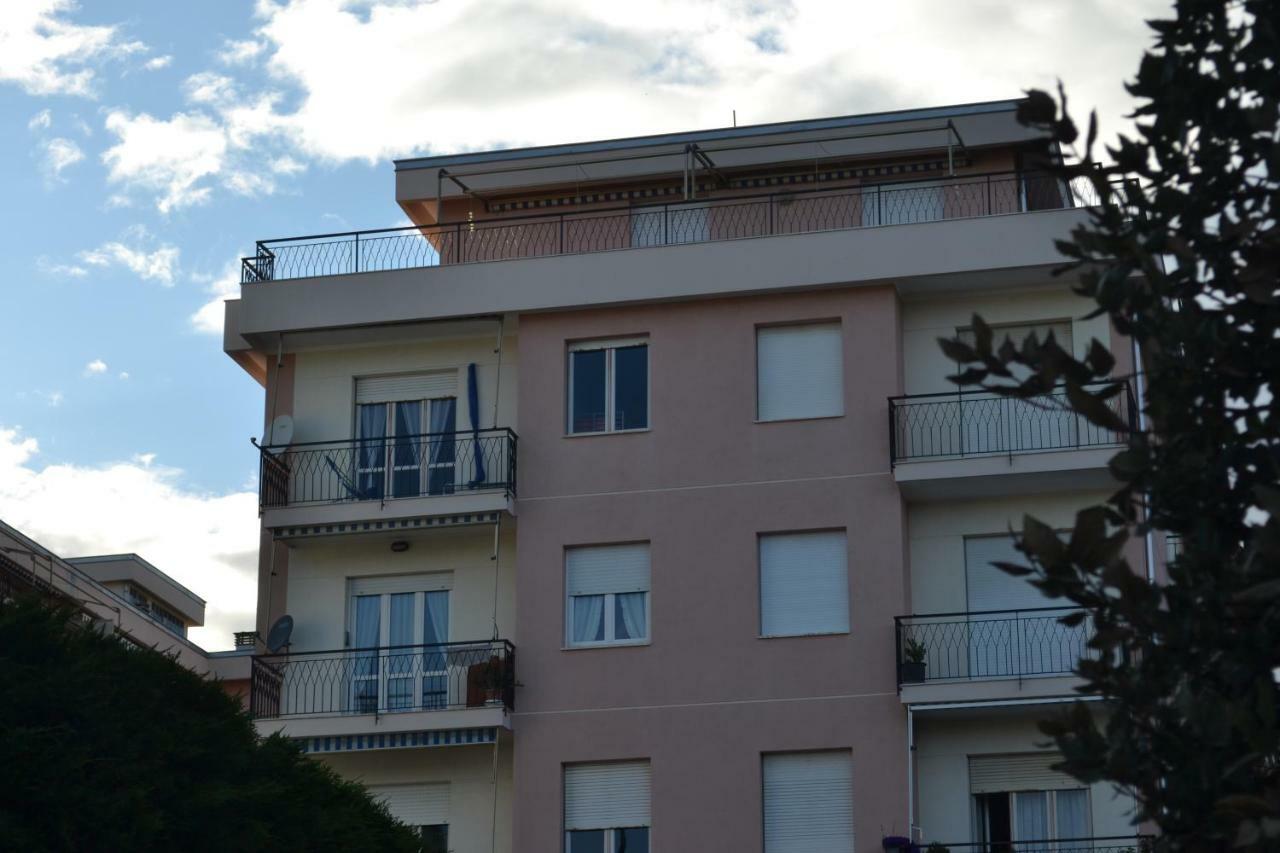 Appartamento Vista Mare Albenga Exterior foto